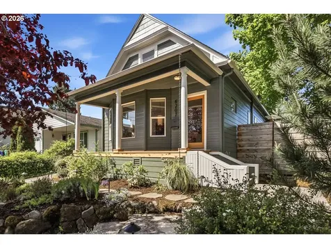 6207 NE 12th Avenue Portland OR 97211