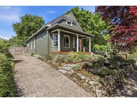 6207 NE 12th Avenue Portland OR 97211