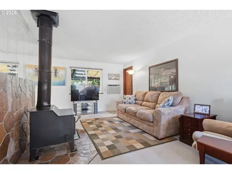 19654 SW Murphy Street Beaverton OR 97078