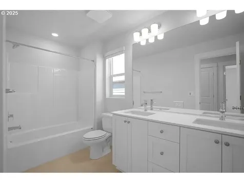 7773 NW Eleanor Avenue Portland OR 97229