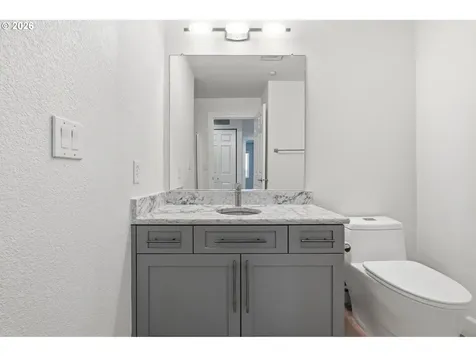 520 SE Columbia River Drive Vancouver WA 98661