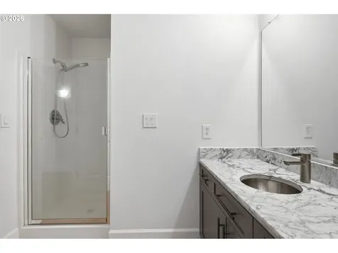 520 SE Columbia River Drive Vancouver WA 98661