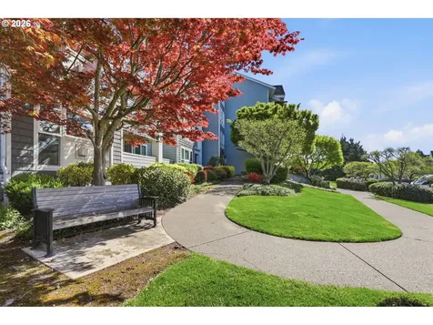 520 SE Columbia River Drive Vancouver WA 98661