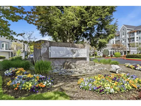520 SE Columbia River Drive Vancouver WA 98661