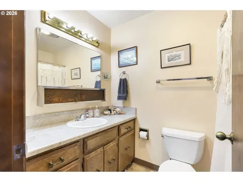1622 E 9th Street The Dalles OR 97058