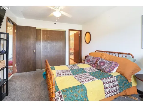 1622 E 9th Street The Dalles OR 97058