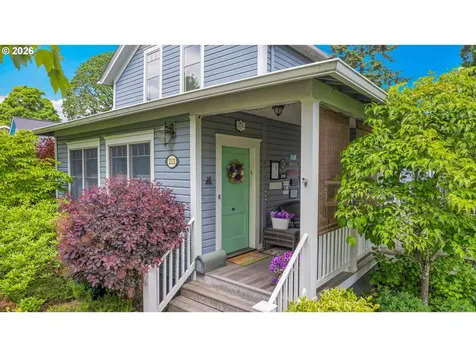 2123 15th Avenue Forest Grove OR 97116