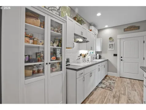 2123 15th Avenue Forest Grove OR 97116