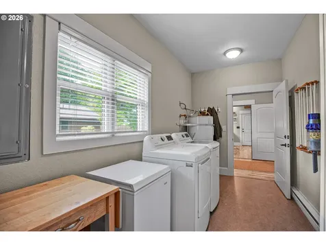 2123 15th Avenue Forest Grove OR 97116
