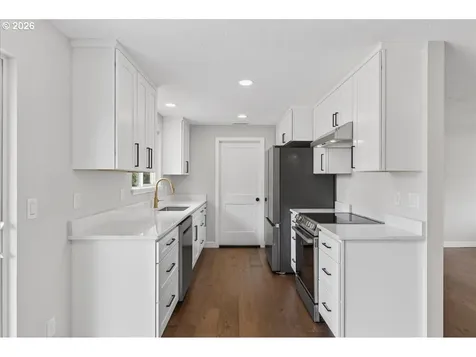 553 Elm Street Jefferson OR 97352