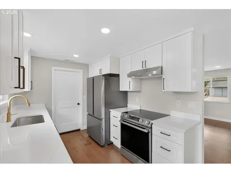 553 Elm Street Jefferson OR 97352