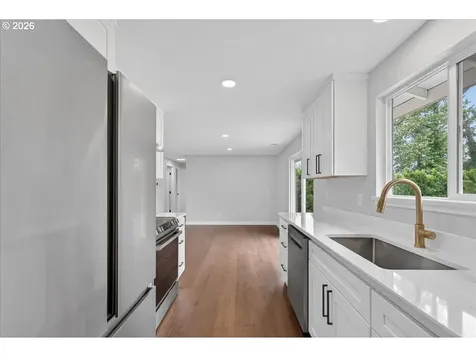 553 Elm Street Jefferson OR 97352