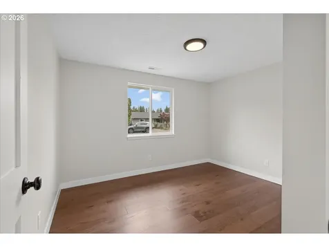 553 Elm Street Jefferson OR 97352