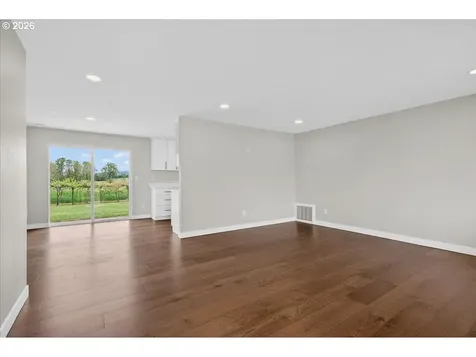 553 Elm Street Jefferson OR 97352