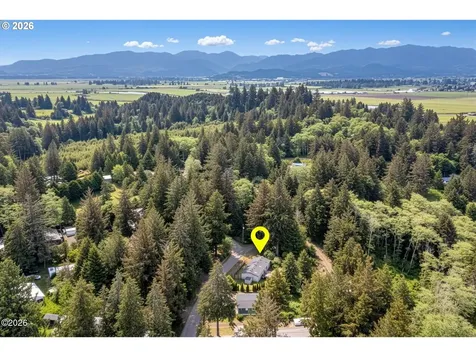 1915 Deer Road Tillamook OR 97141
