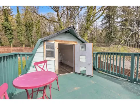 243 N Shepherd Road Washougal WA 98671