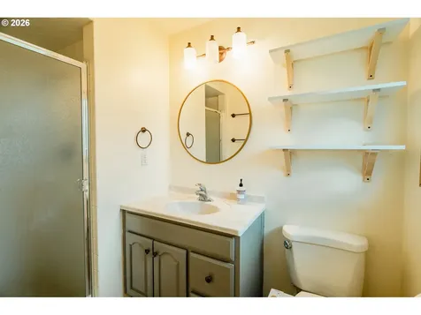 5484 SE Roethe Road Milwaukie OR 97267