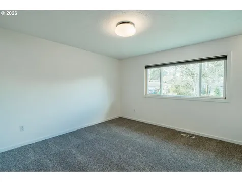 5484 SE Roethe Road Milwaukie OR 97267