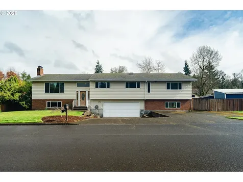 5484 SE Roethe Road Milwaukie OR 97267