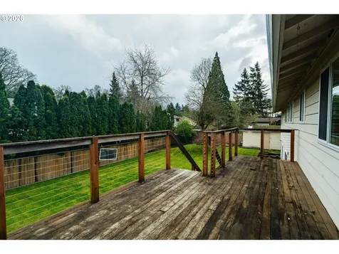 5484 SE Roethe Road Milwaukie OR 97267