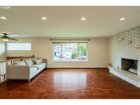 5484 SE Roethe Road Milwaukie OR 97267