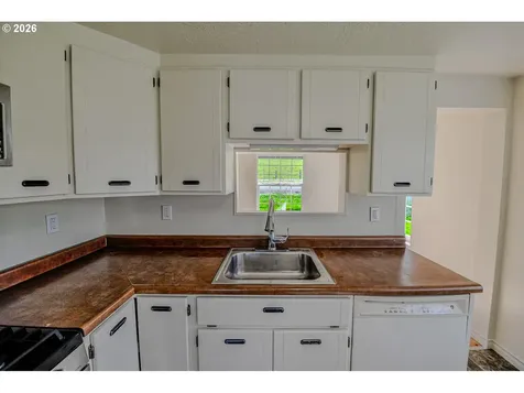 27163 Old Rainier Road Rainier OR 97048