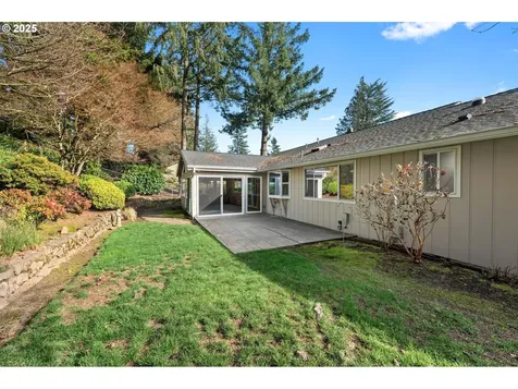 11965 NW Oatfield Court Portland OR 97229