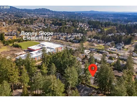 11965 NW Oatfield Court Portland OR 97229