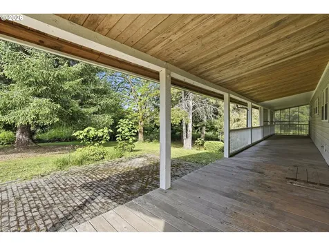21945 S Lower Highland Road Beavercreek OR 97004