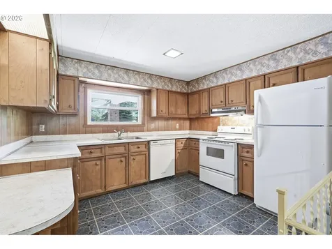 21945 S Lower Highland Road Beavercreek OR 97004