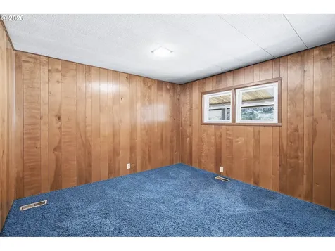 21945 S Lower Highland Road Beavercreek OR 97004