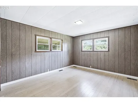 21945 S Lower Highland Road Beavercreek OR 97004