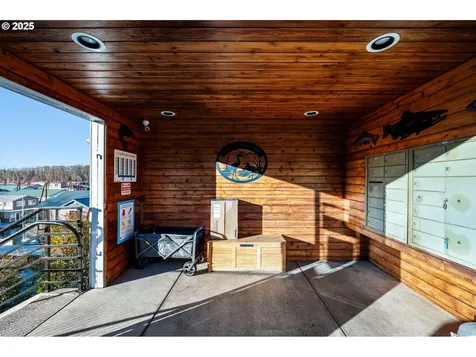 18525 NE Marine Drive Portland OR 97230
