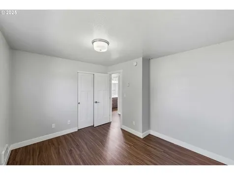 1109 Salmon Avenue Coos Bay OR 97420