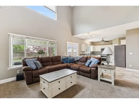 19134 Little Plains Parkway Oregon City OR 97045