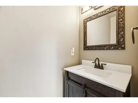 19134 Little Plains Parkway Oregon City OR 97045