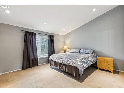 19134 Little Plains Parkway Oregon City OR 97045