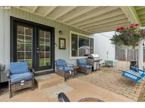 19134 Little Plains Parkway Oregon City OR 97045