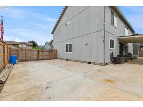 19134 Little Plains Parkway Oregon City OR 97045