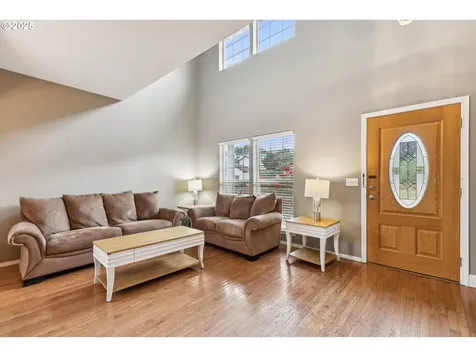19134 Little Plains Parkway Oregon City OR 97045