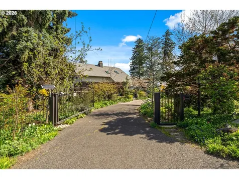 600 Garrison Street The Dalles OR 97058