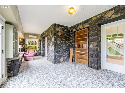 600 Garrison Street The Dalles OR 97058