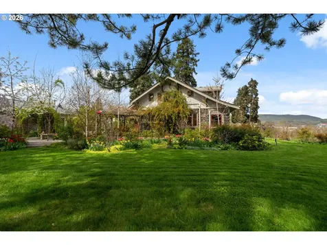 600 Garrison Street The Dalles OR 97058