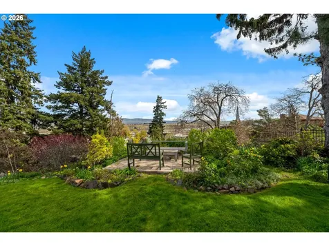 600 Garrison Street The Dalles OR 97058
