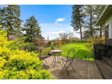 600 Garrison Street The Dalles OR 97058