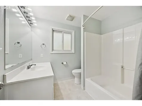 13165 SW Shore Drive Portland OR 97223