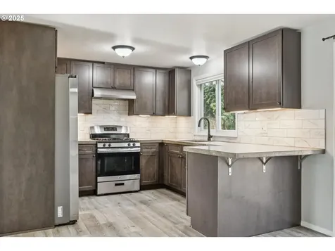 13165 SW Shore Drive Portland OR 97223