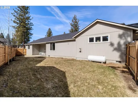 631 N Meadow Lane Sisters OR 97759