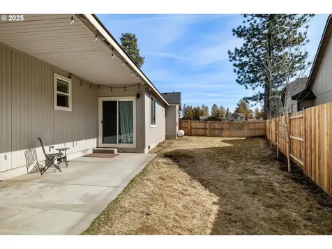 631 N Meadow Lane Sisters OR 97759