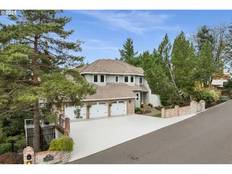 9676 SE Chula Vista Court Happy Valley OR 97086